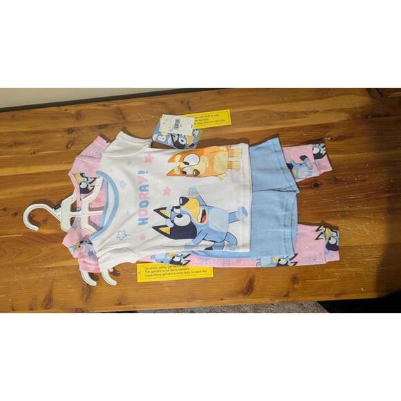 2t bluey pajamas, 4 pieces, new with tags - Picture 1 of 5